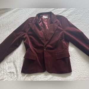 DR2 Burgundy Blazer